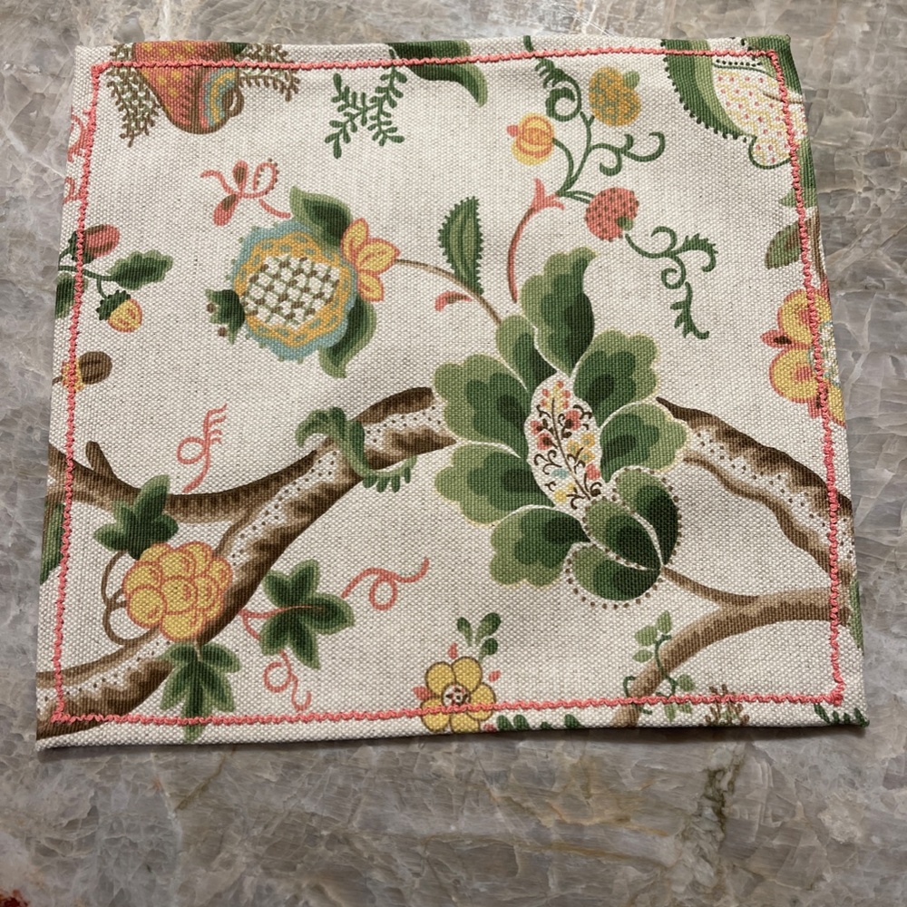 Set of 7 Cloth Napkins, Floral Print 12"